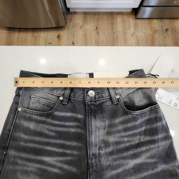 NWT BDG Urban Outfitters Jeans Mens 28/30 Black Stone Wash Skate Fit Whiskering - Picture 11 of 15